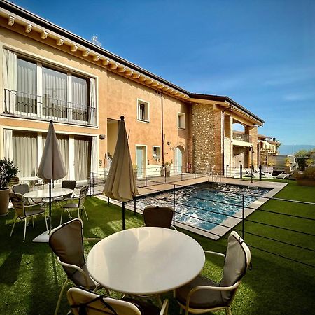 Villa Fontanelle Gardapartments ポルペナッツェ・デル・ガルダ エクステリア 写真