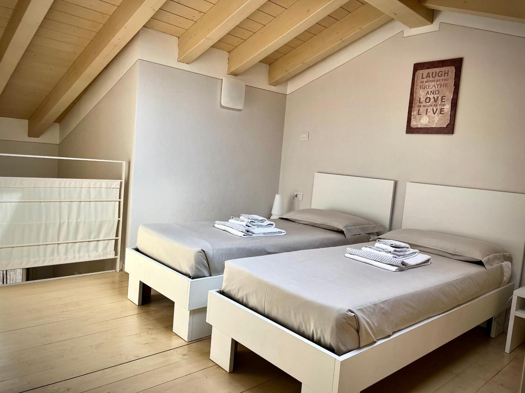 Villa Fontanelle Gardapartments ポルペナッツェ・デル・ガルダ エクステリア 写真